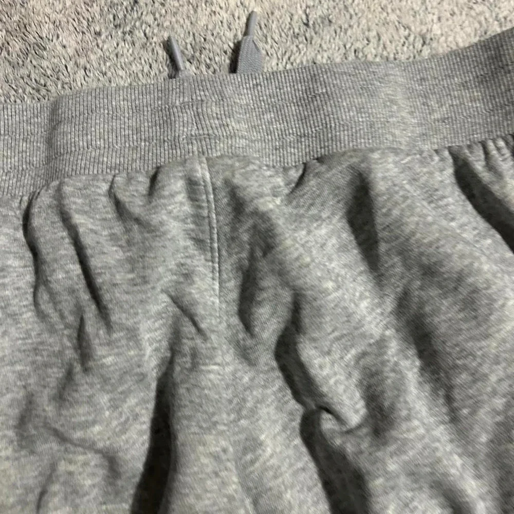 Under Armour Mens Large Gray Fleece Jogger Sweatpants Logo Drawstring
